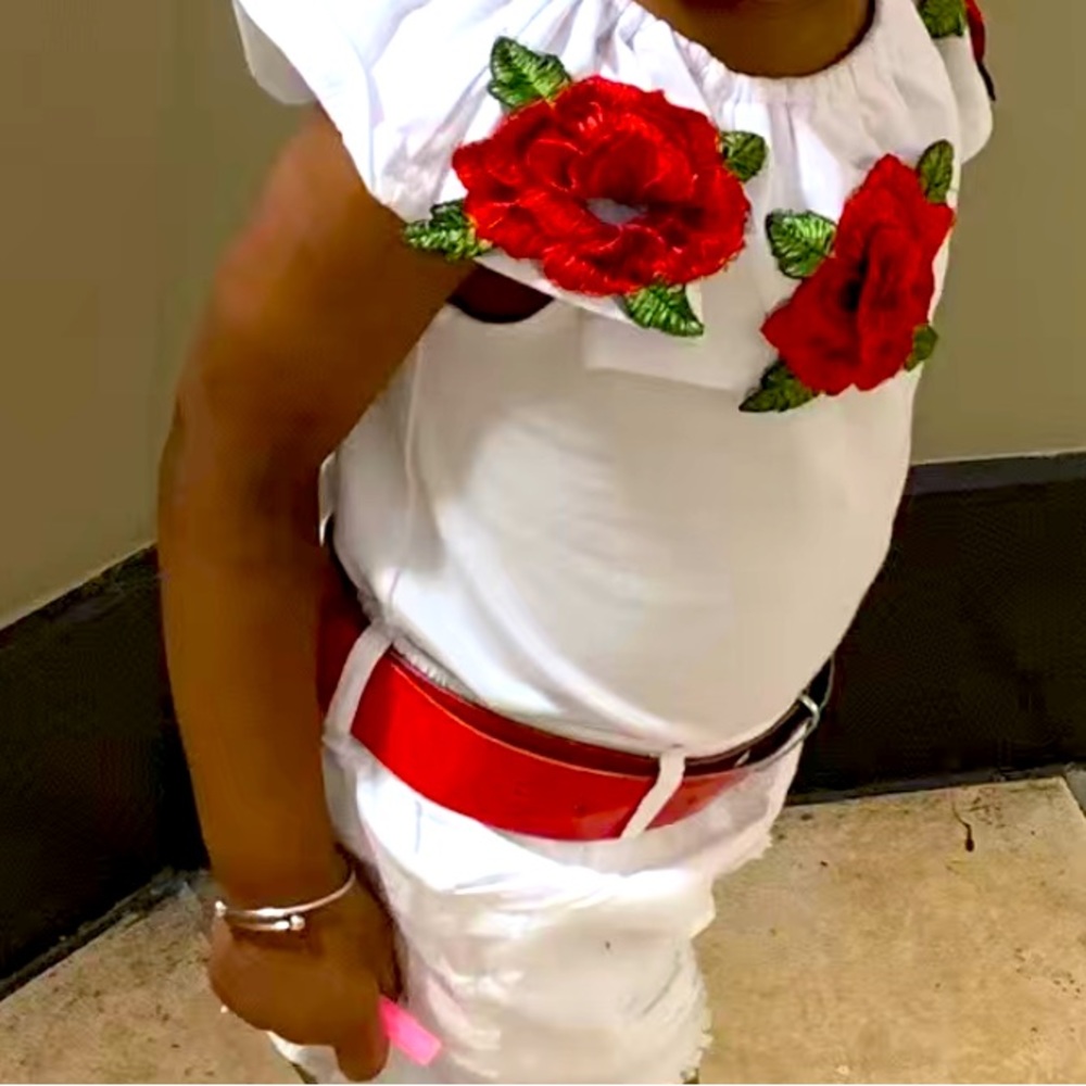 Big girls size 7and 6 red n white shirt set